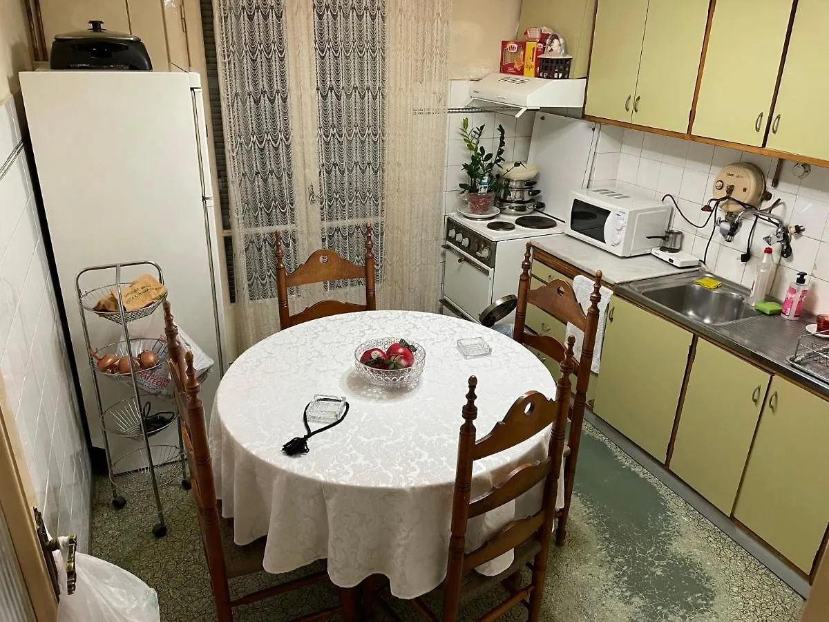 Classic 60'S Suite Apartment Thessaloniki 0*,  Griechenland