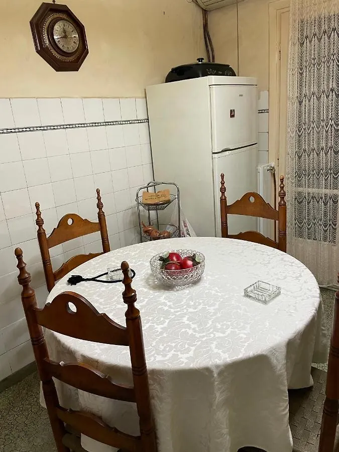 Classic 60'S Suite Apartment 테살로니키