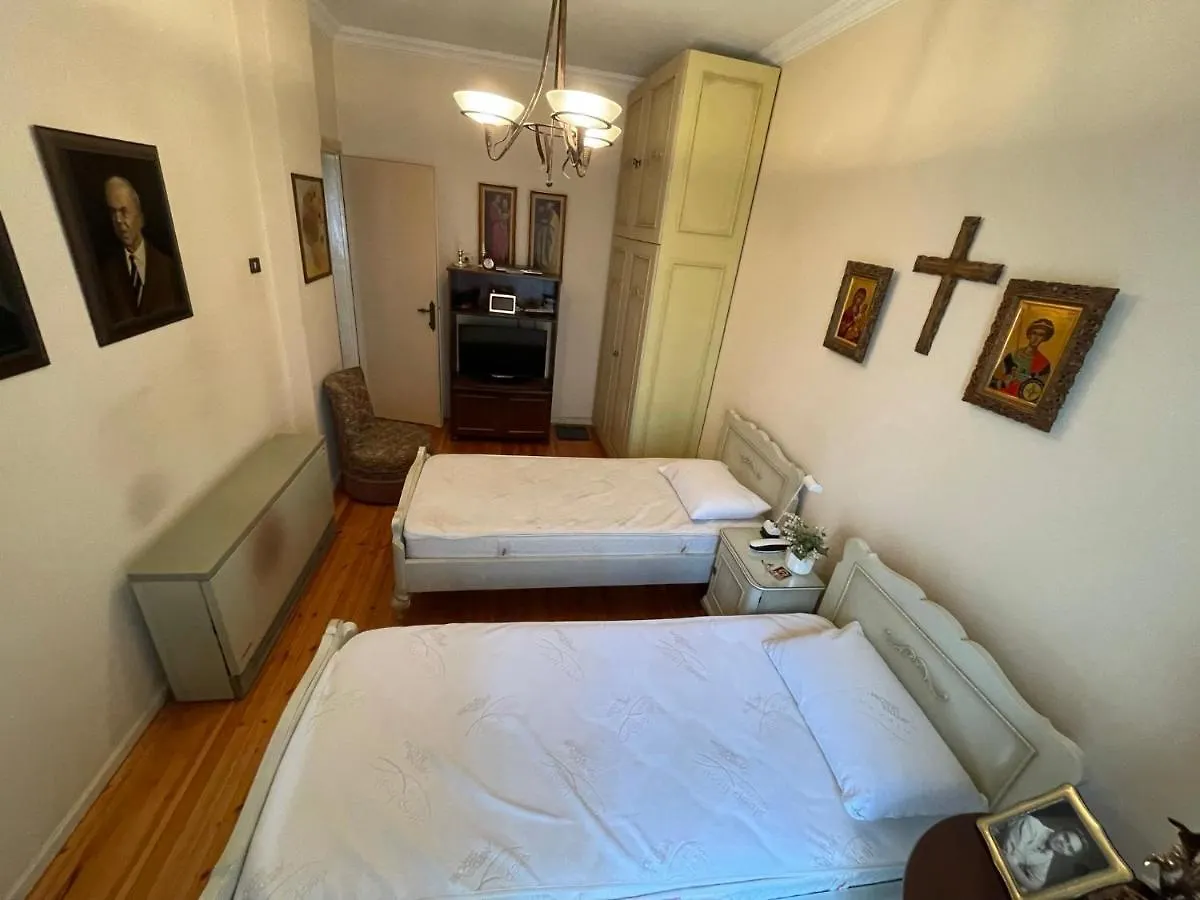 Classic 60'S Suite Apartment Thessaloniki