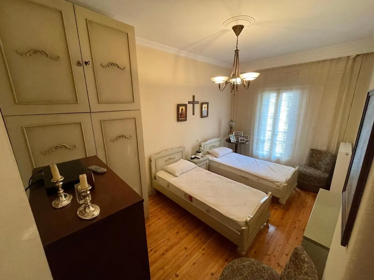 Classic 60'S Suite Apartment 테살로니키